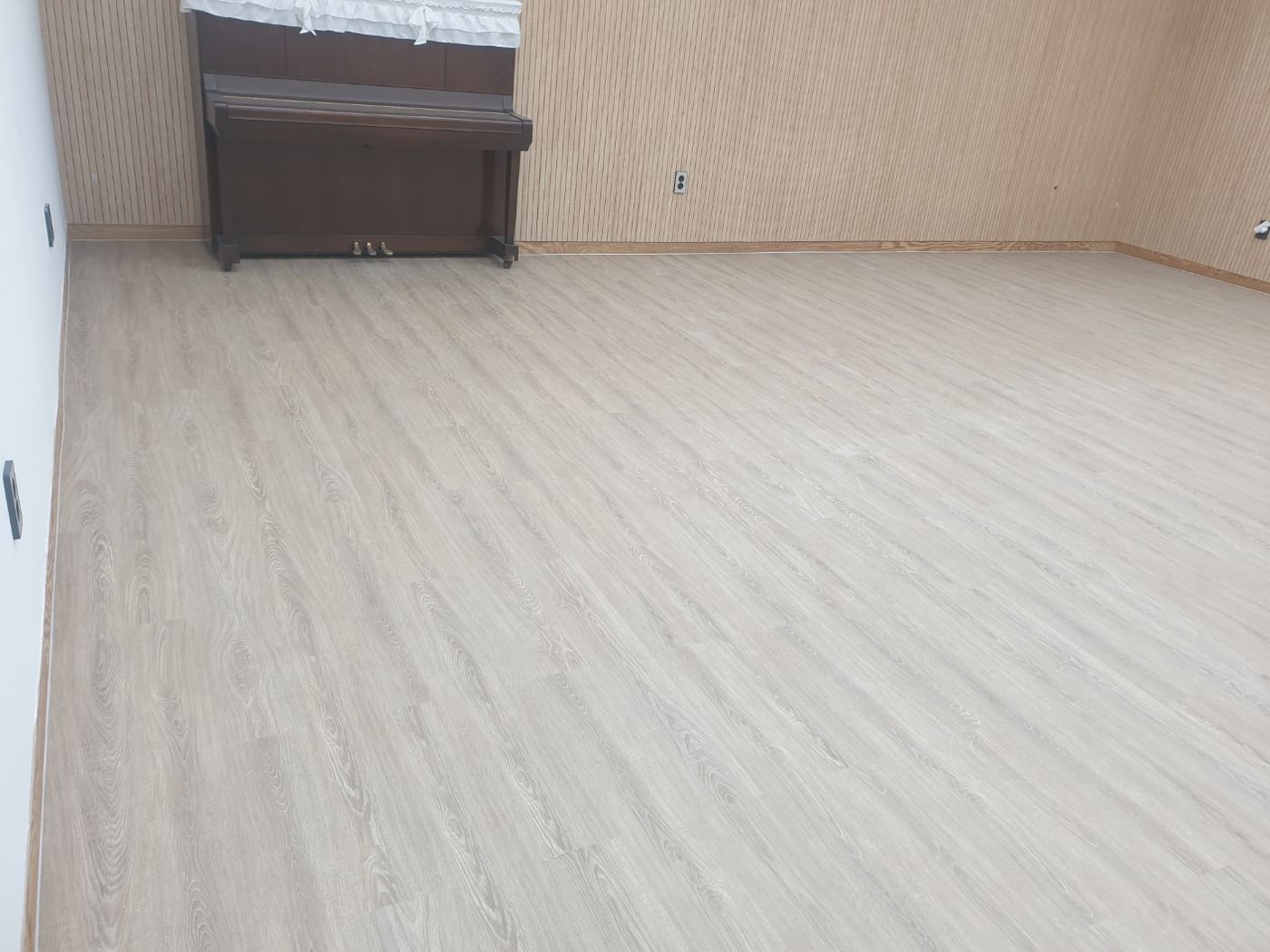종교시설 SPC 전열마루 시공